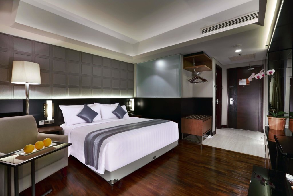 Номер Deluxe ASTON Pasteur Bandung Hotel