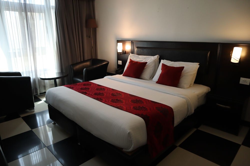 Superior room Easy Inn Hotel Suites