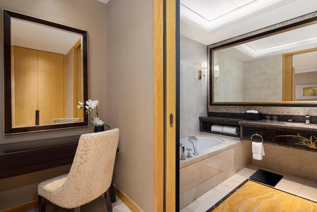 Deluxe Double room Hilton Nanjing
