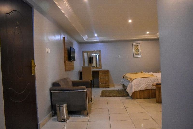 Standard Double room Dublina Suites