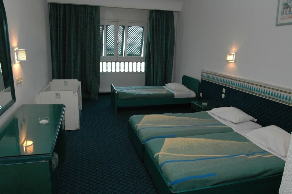 Standard Dreier Zimmer Hôtel Jinene
