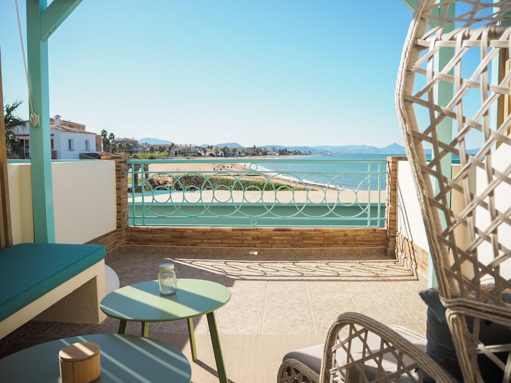 Двухместный номер Standard с балконом и с видом на море Noguera Mar Hotel