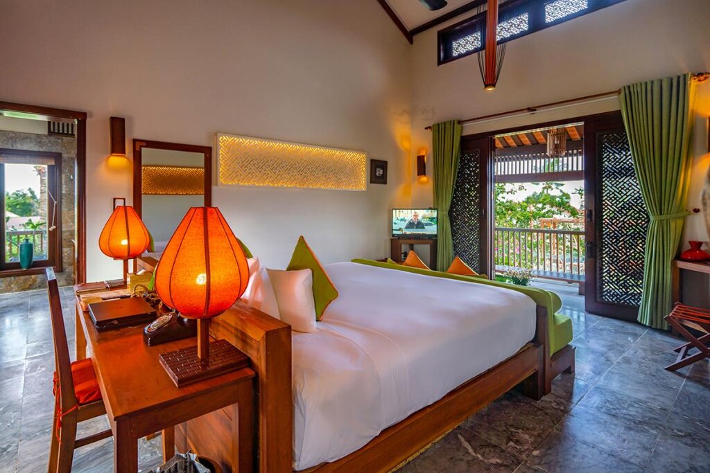 Grand Suite Hoi An Chic Green Retreat