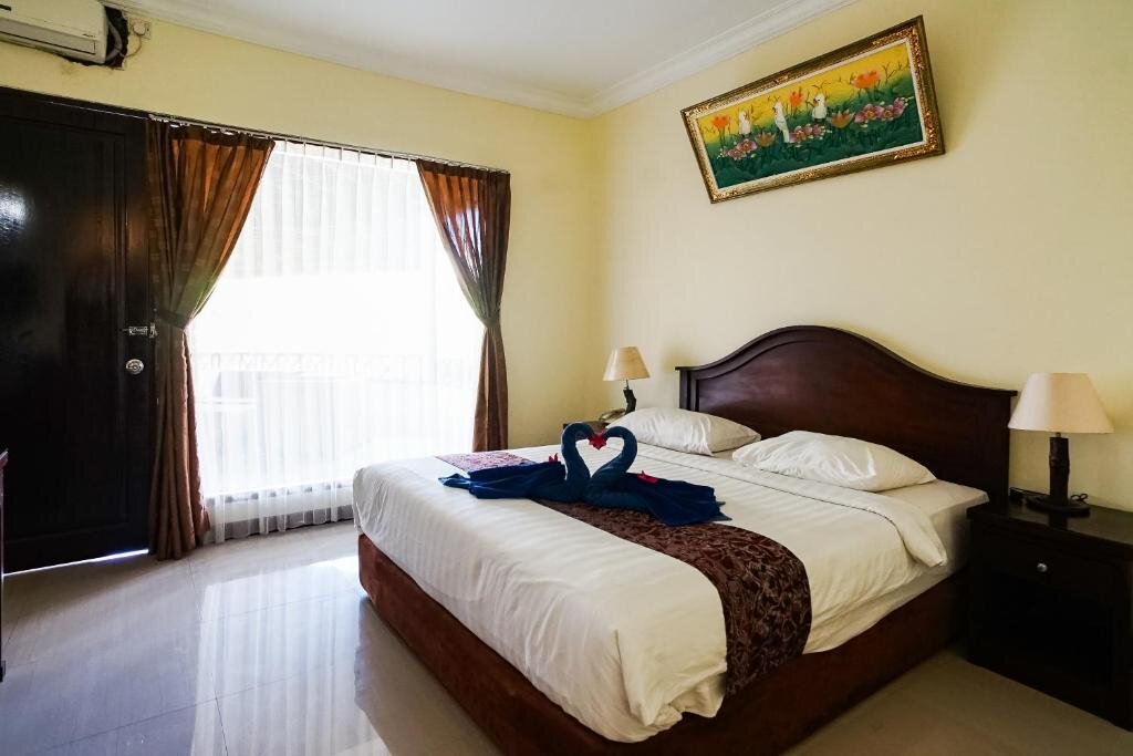 Superior Double room Taman Ayu Legian Hotel