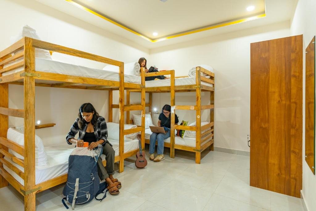 Кровать в общем номере (женский номер) ArtBuzz Jaipur