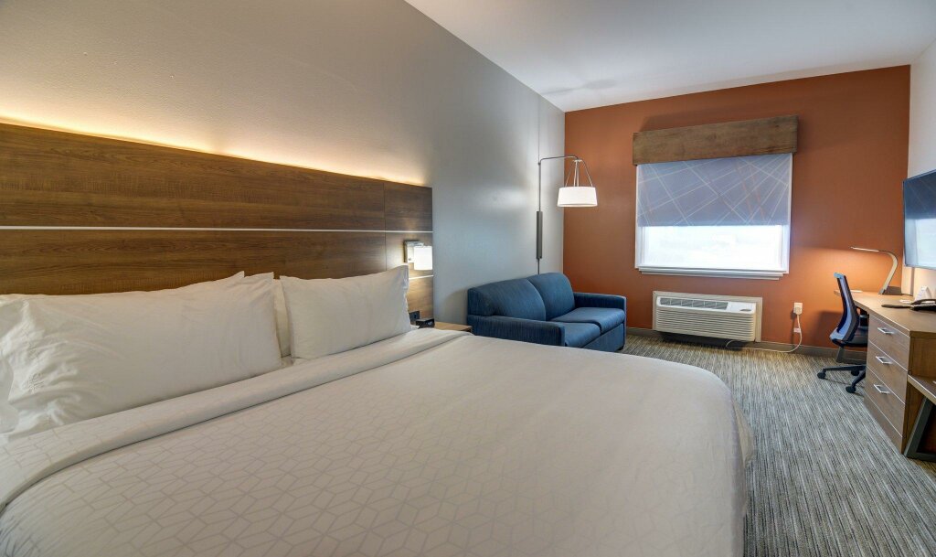 Suite Holiday Inn Express Hotel & Suites Foley, an IHG Hotel