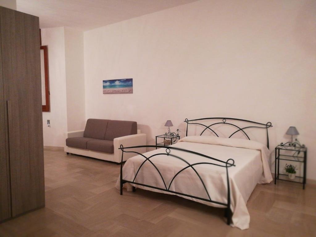 Standard Double room with balcony Le Strazzigne
