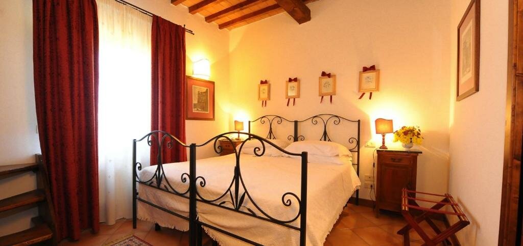 Standard Quadruple room Borgo Mandoleto - Country Resort & Spa