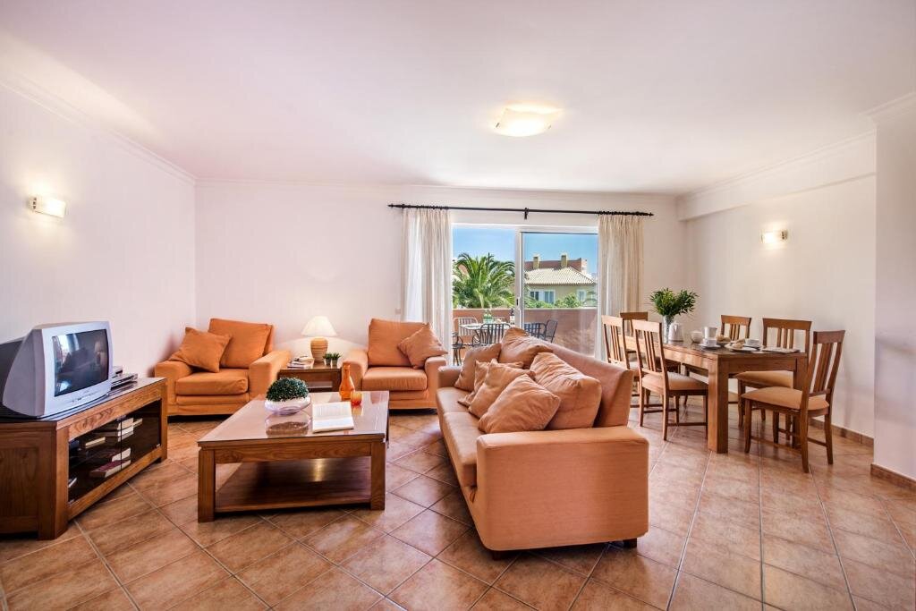 Апартаменты с 3 комнатами Jardim da Meia Praia Resort