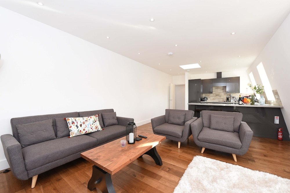 Apartment Modern & Spacious 2 Bed Apartment at Clapham Junction