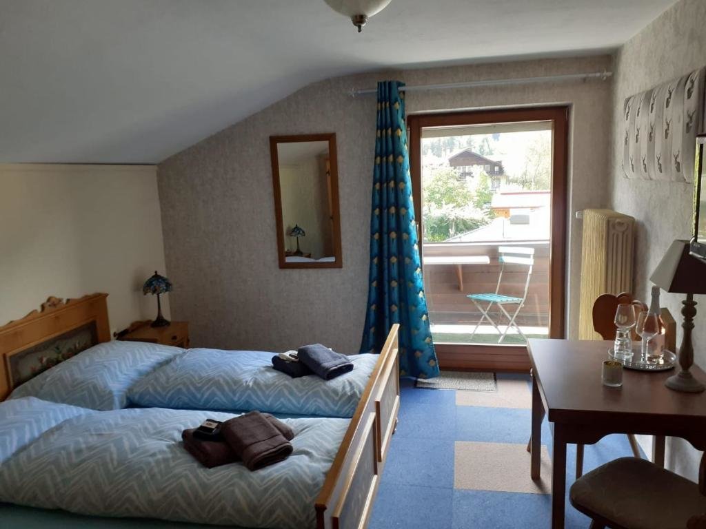 Standard double chambre avec balcon Haus Gertraud