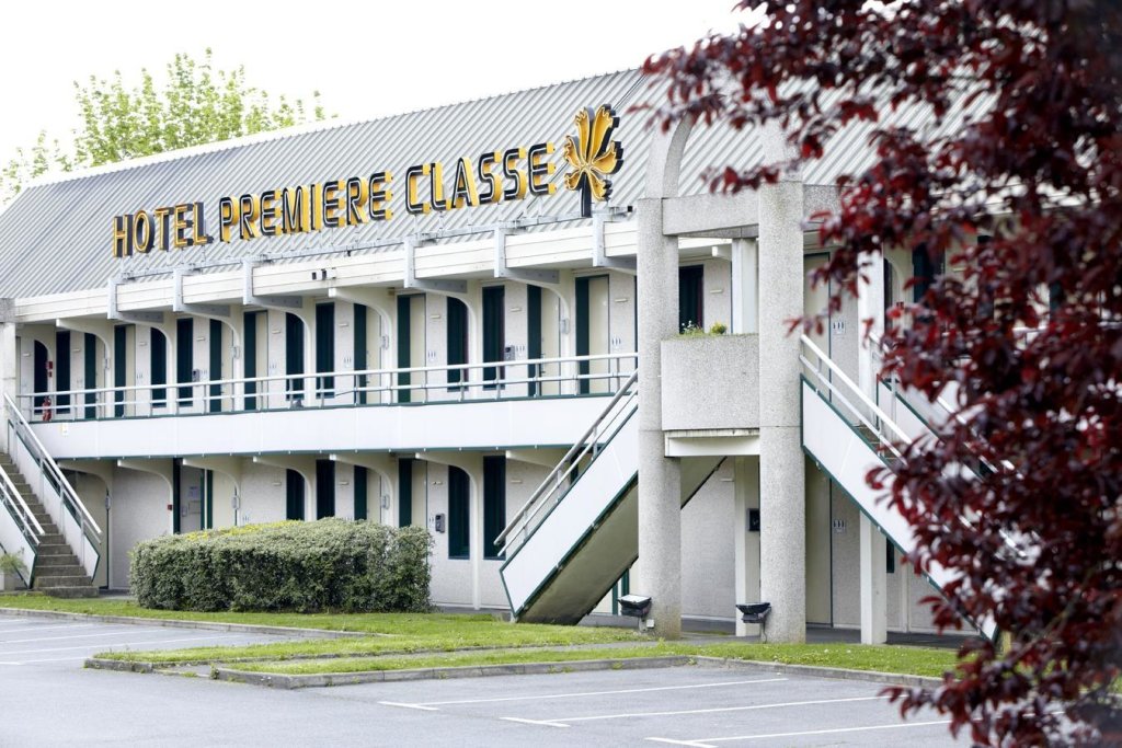 Одноместный номер Standard Premiere Classe St Quentin en Yvelines Elancourt