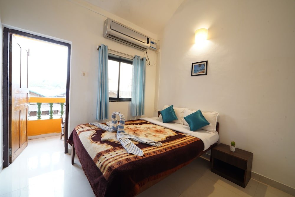 Standard Doppel Zimmer 1 Schlafzimmer mit Balkon und mit Blick auf den Innenhof Sunset & Waves Resort