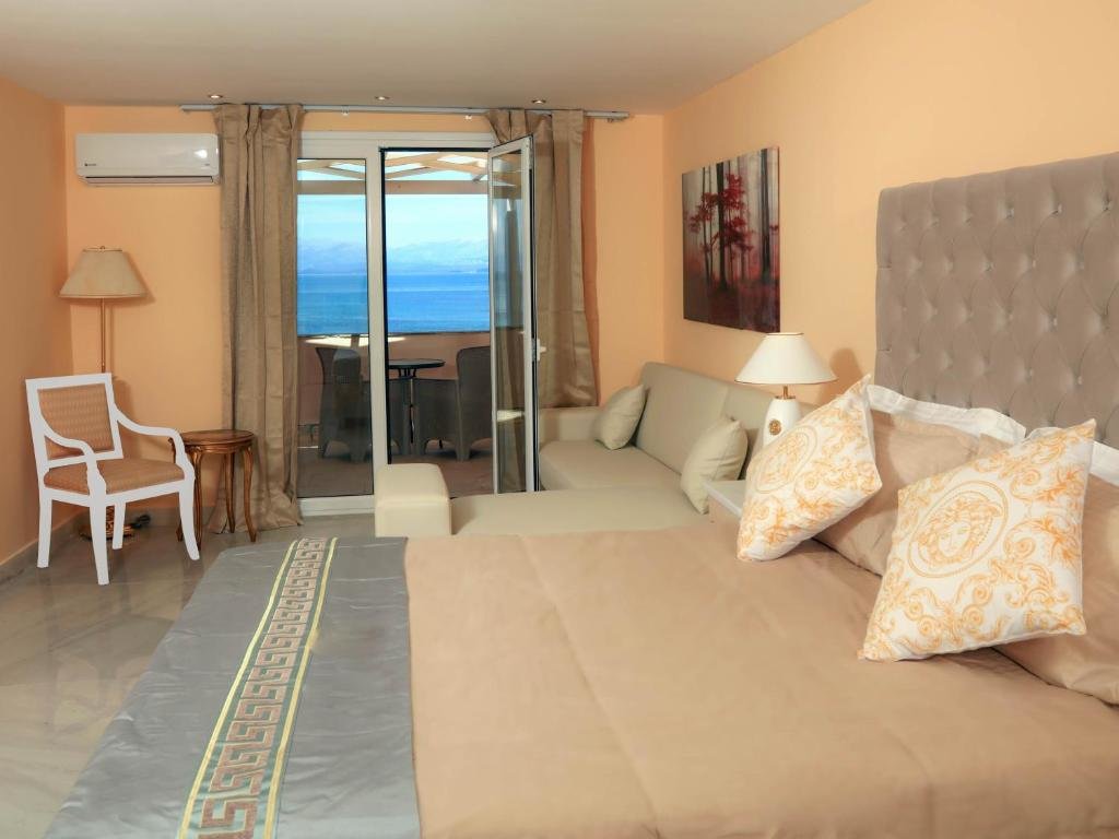 Standard Doppel Zimmer mit Panoramablick Cavomarina Beach-Adults Only
