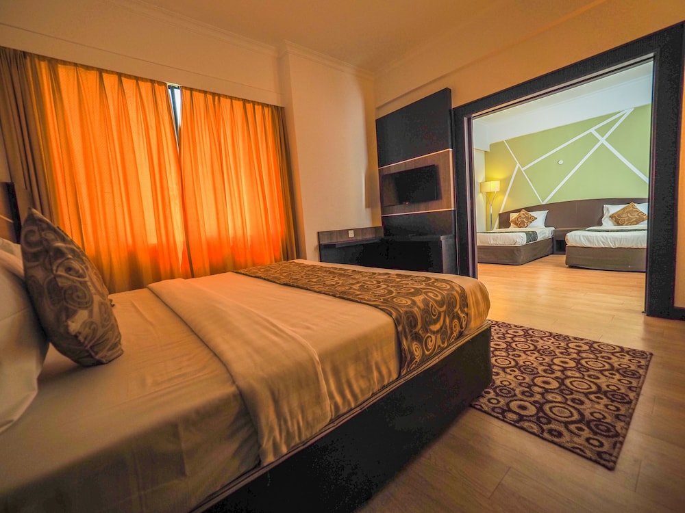 Habitación cuádruple familiar De lujo REGALPARK Hotel Kuala Lumpur