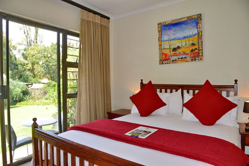 1 Bedroom Standard Double room with garden view Sand River Guest House