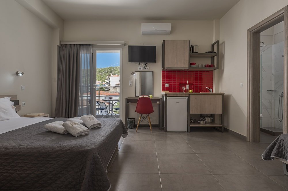 Premium Double room with balcony Sunshine Apartments