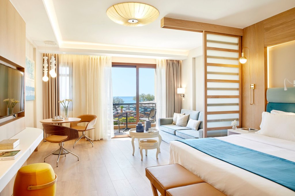 Junior Suite with pool view Anthemus Sea Beach Hotel & Spa