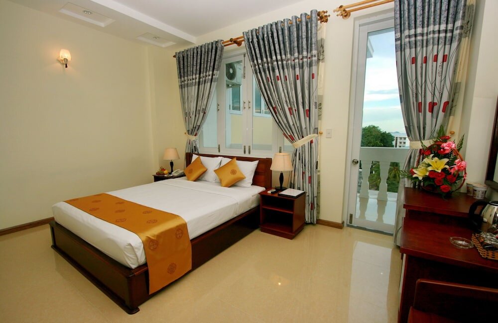 Двухместный номер Superior с балконом Chau Loan Hotel Nha Trang