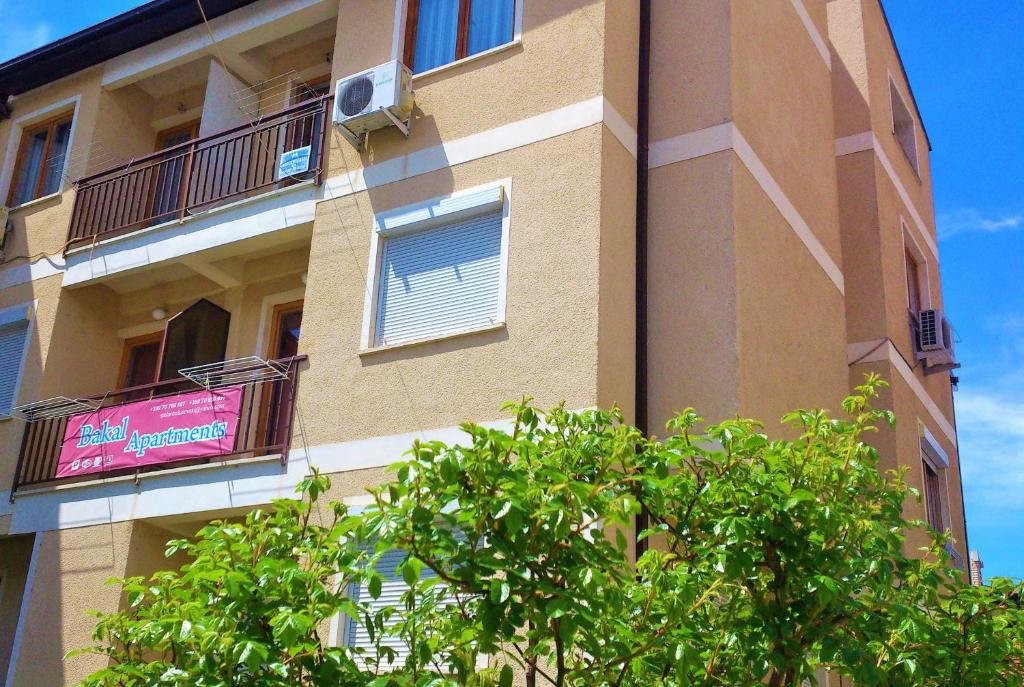 Трёхместный номер Standard с балконом Bakal Apartments