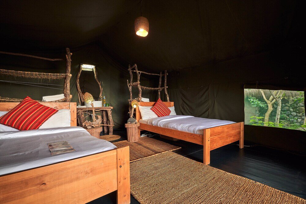 Tent with mountain view Nature Homes - Africa Amini Life