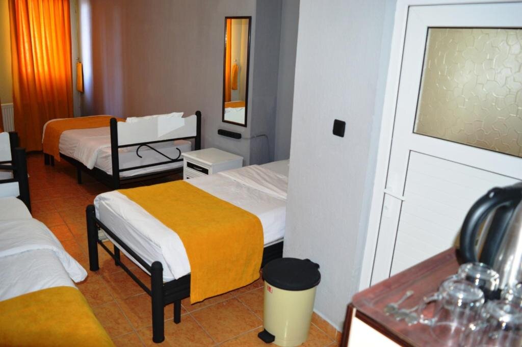 Кровать в общем номере Hostel Terra Vista