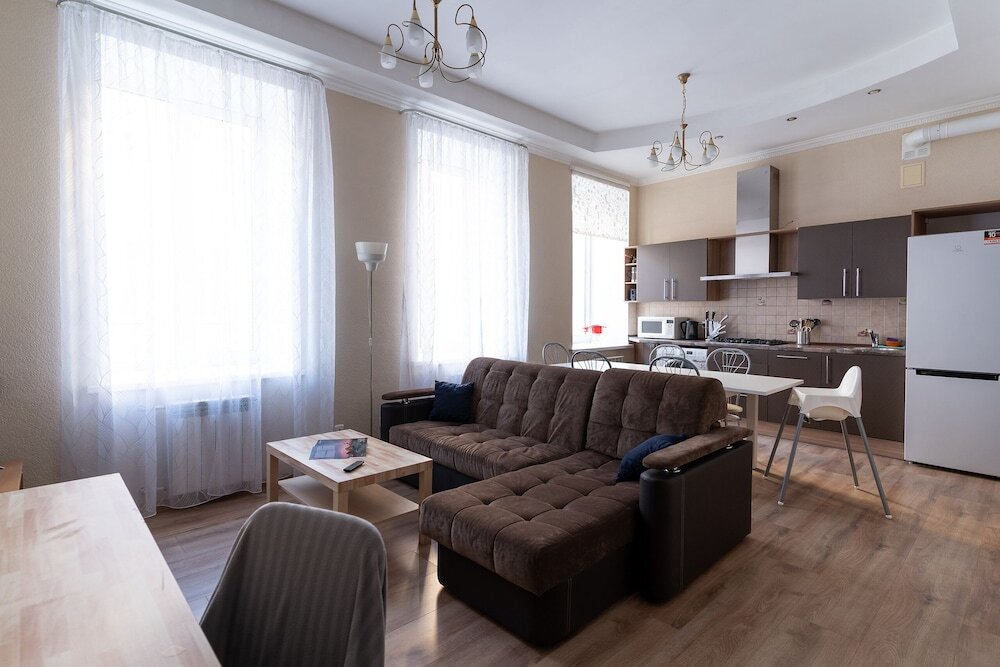 Apartamento Four-room apartment on Nevsky 106
