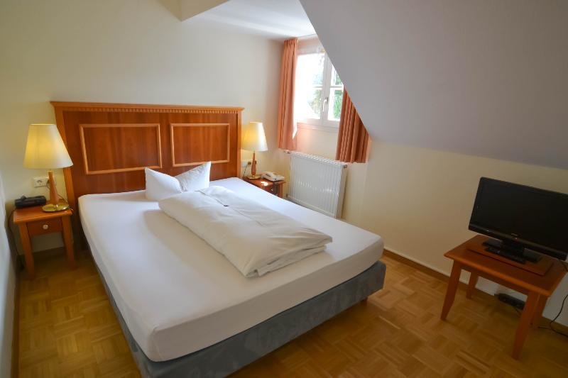 Standard Single room Seehotel Hubertus