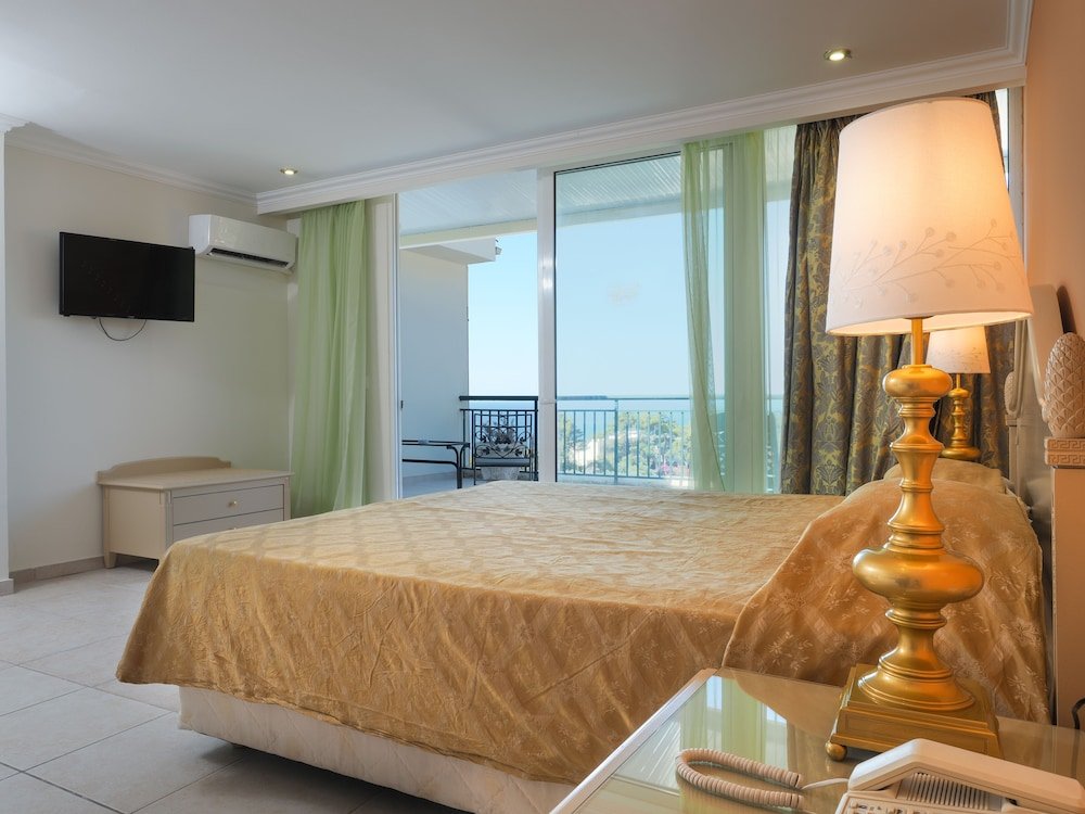 Suite con balcone Paleo ArtNouveau Hotel