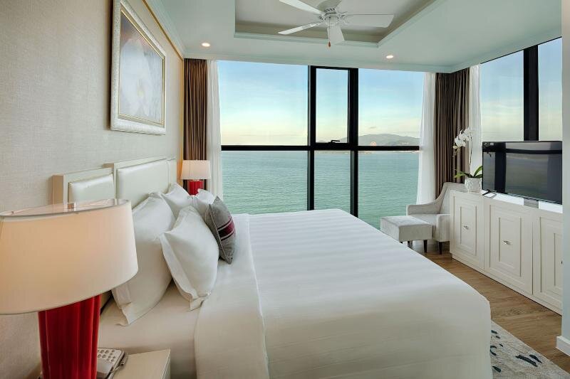 Номер Standard с 2 комнатами Vinpearl Beachfront Nha Trang