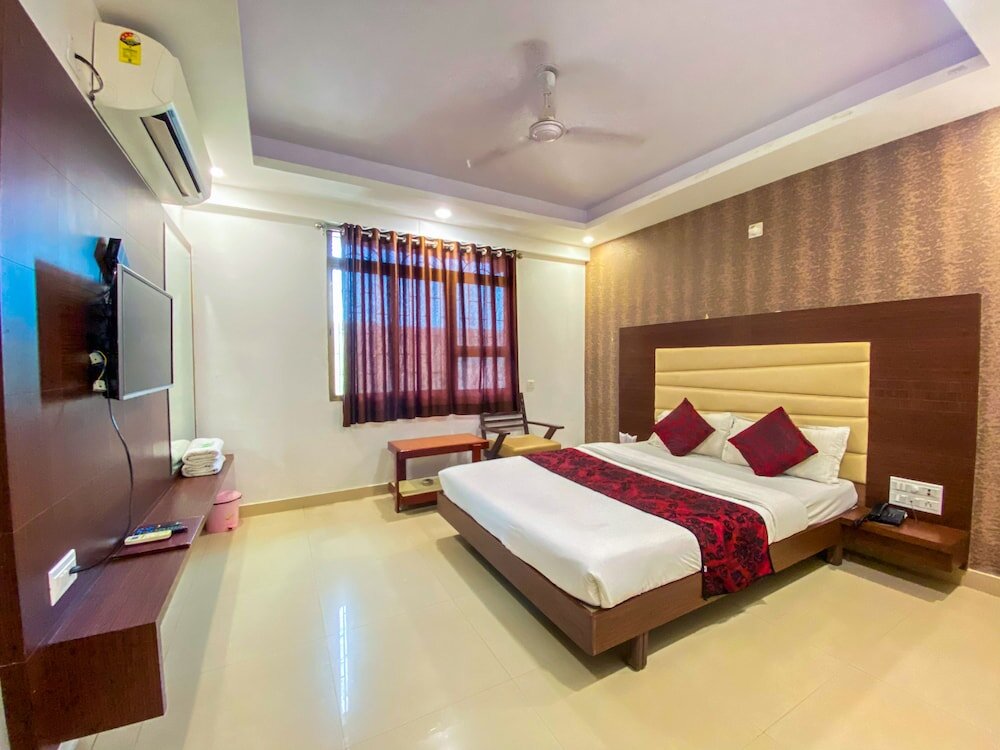 Номер Standard Hotel Gomti Dwarka