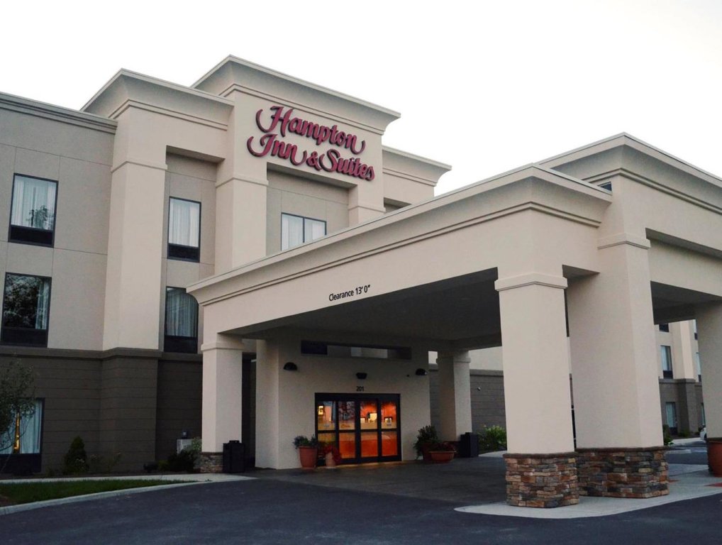 Номер Standard Hampton Inn and Suites New Hartford/Utica