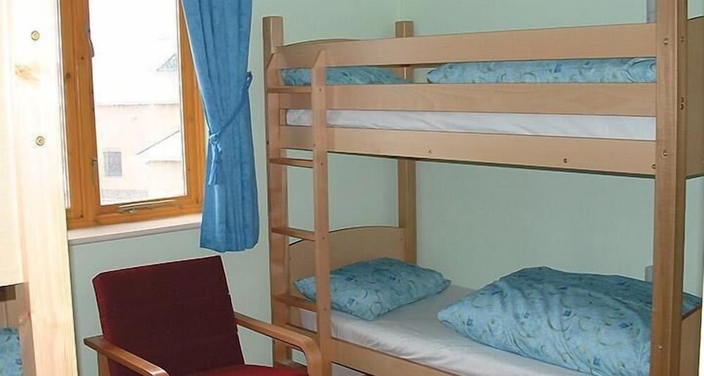 Кровать в общем номере (мужской номер) YHA Littlehampton