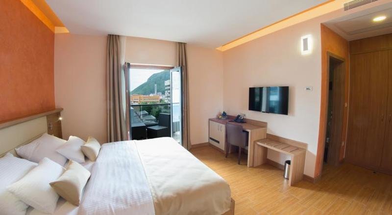 Habitación doble Estándar con balcón y con vista Hotel Mostar