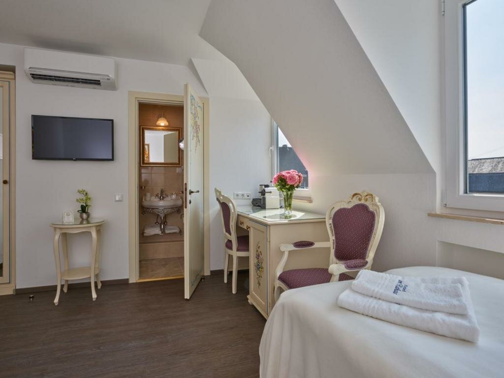Deluxe Doppel Zimmer Apartment-Hotel am Rathaus