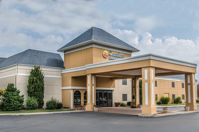 Номер Standard Quality Inn & Suites Coldwater near I-69