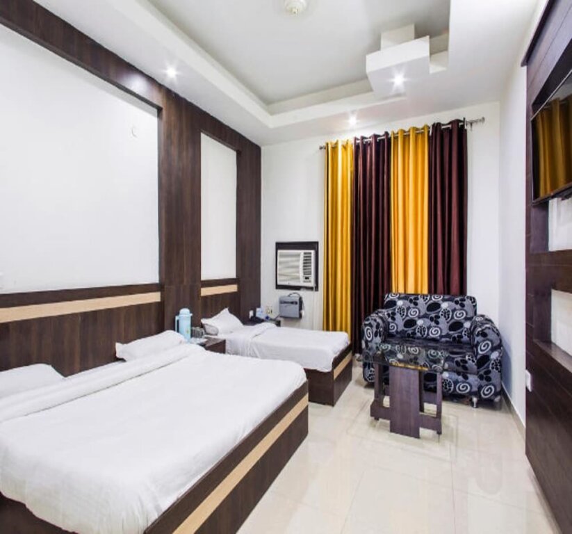 Suite Hotel Maa Gayatri