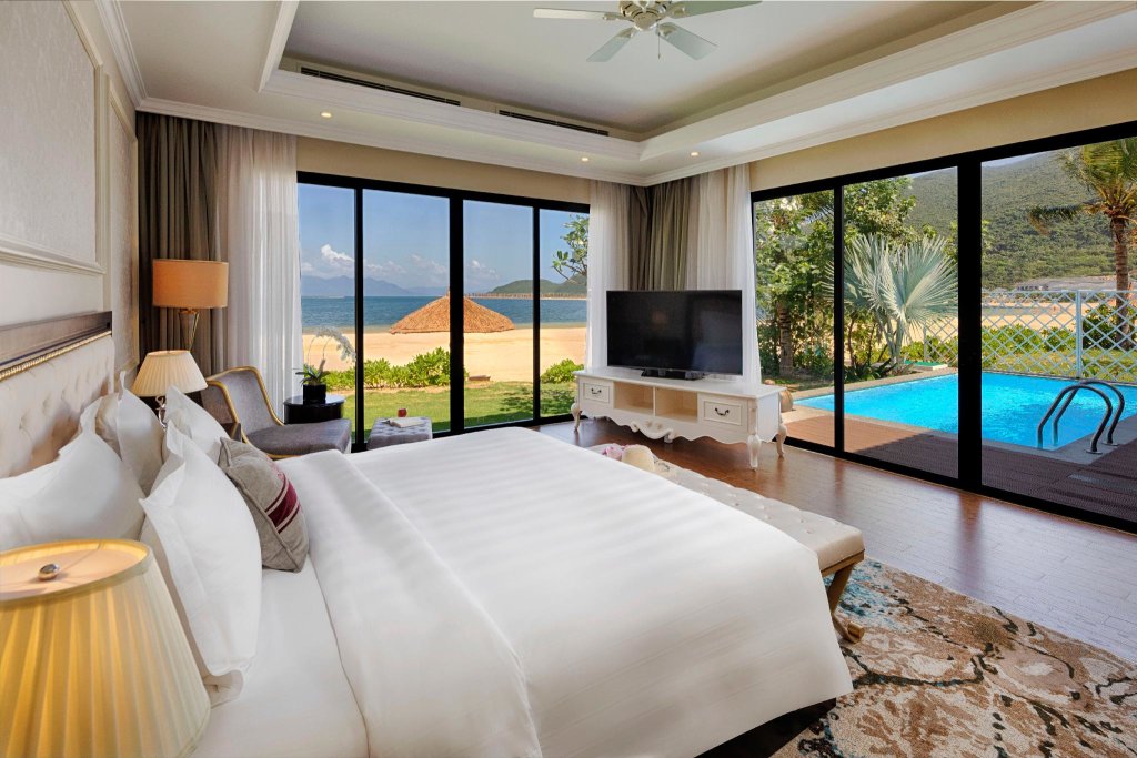 3 Bedrooms Villa with sea view Vinpearl Discovery Sealink Nha Trang