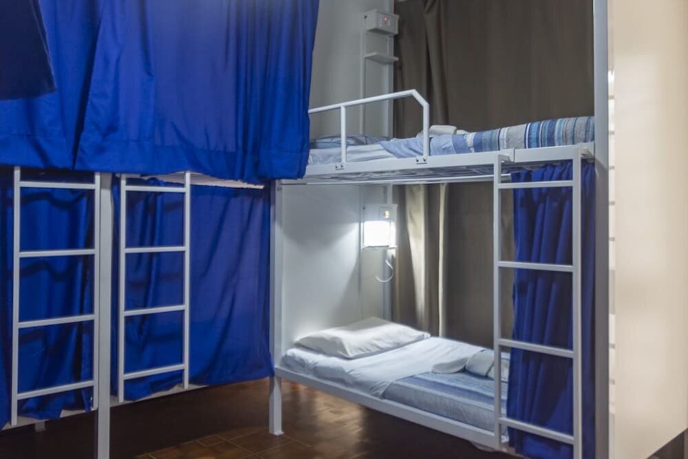 Кровать в общем номере Bela Curitiba Hostel