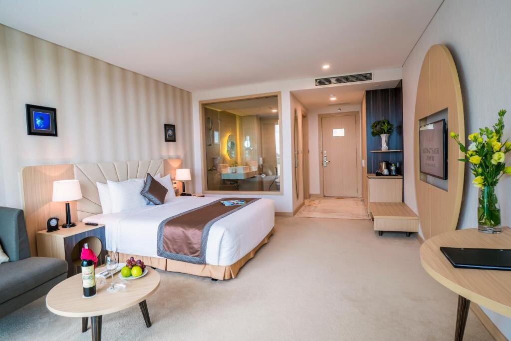 Deluxe double chambre avec balcon et Vue mer Muong Thanh Luxury Phu Quoc Hotel
