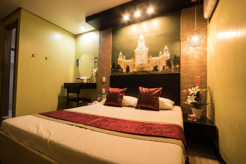 Suite junior Hotel DreamWorld Araneta Cubao