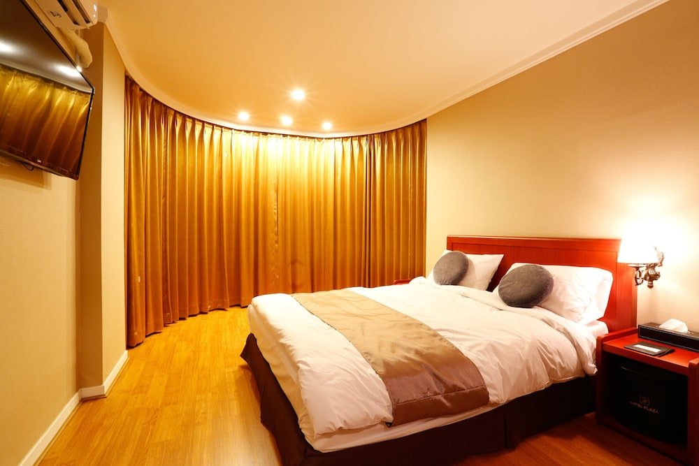 Standard Double room Anmyeon Plaza Hotel
