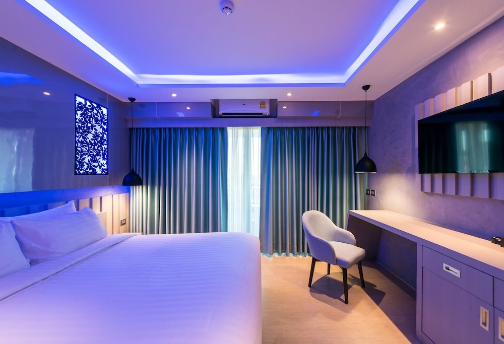Двухместный номер Deluxe с балконом Nadee 10 Resort & Hotel