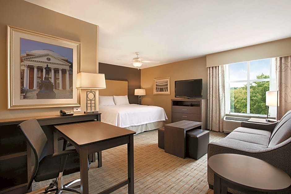 Люкс Standard Homewood Suites by Hilton - Charlottesville
