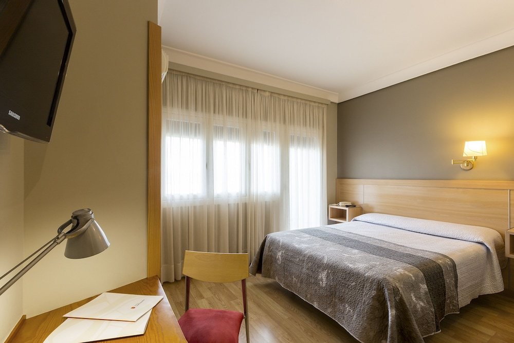 Standard Single room with balcony Hotel Santamaria