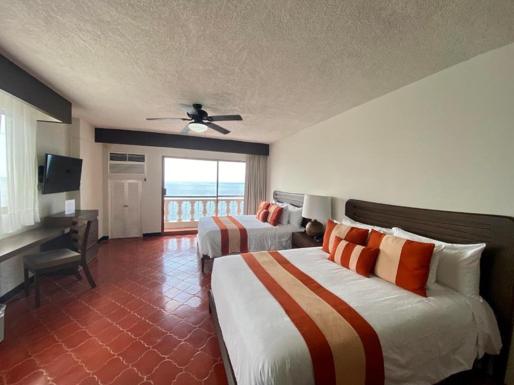 Двухместный номер Deluxe с видом на море Costa Sur Resort & Spa