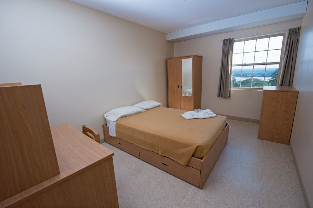 Люкс с 2 комнатами UNB Fredericton Summer Accommodations - Hostel