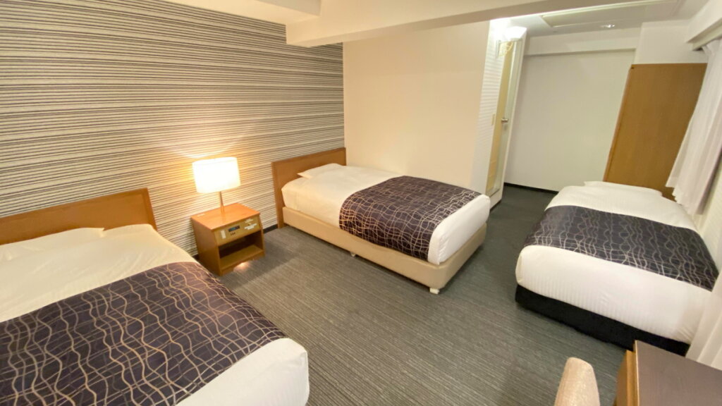 Standard triple chambre APA Hotel Osaka-Tanimachi