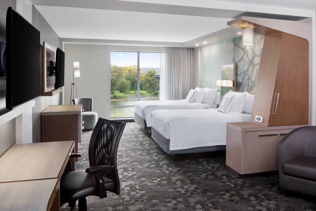 Suite doppia con vista sul fiume Courtyard by Marriott Albany Troy/Waterfront