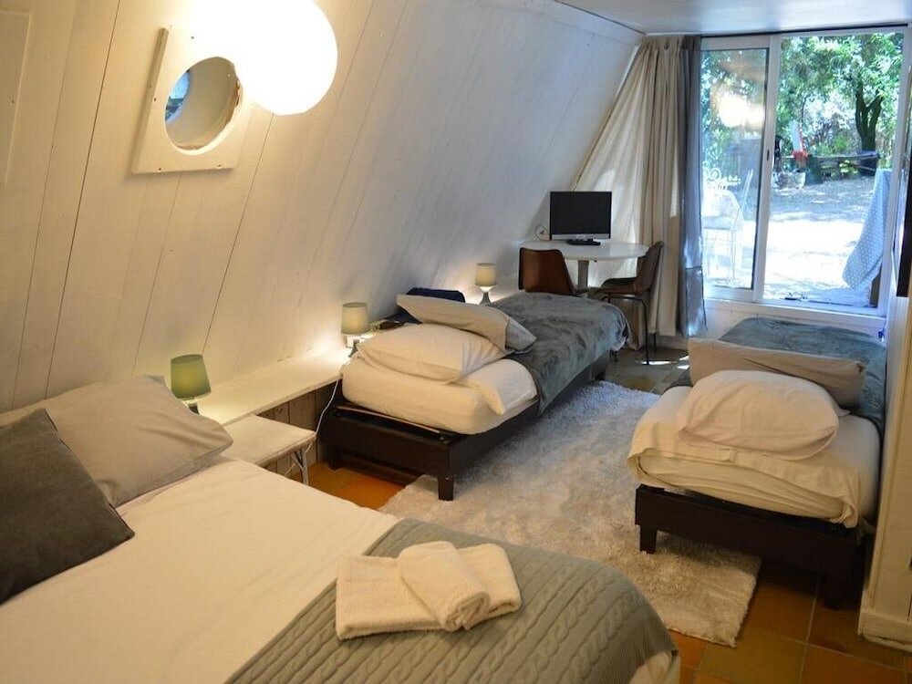 Deluxe Vierer Familie Zimmer mit Gartenblick Casa mARTa : Suites, terrasses et vue panoramique